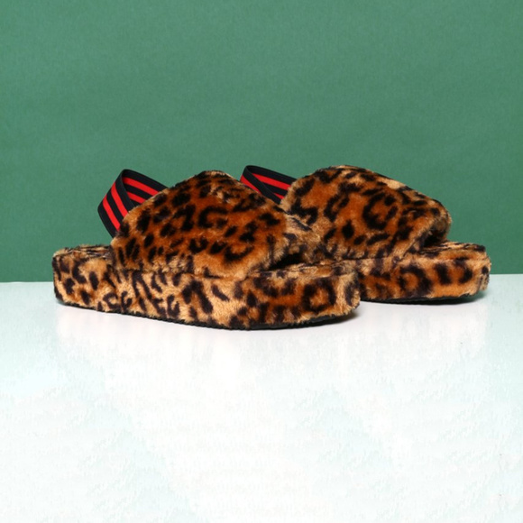 LAST PAIR! Steve Madden Fuzz Slippers Leopard  7 - Picture 4 of 5